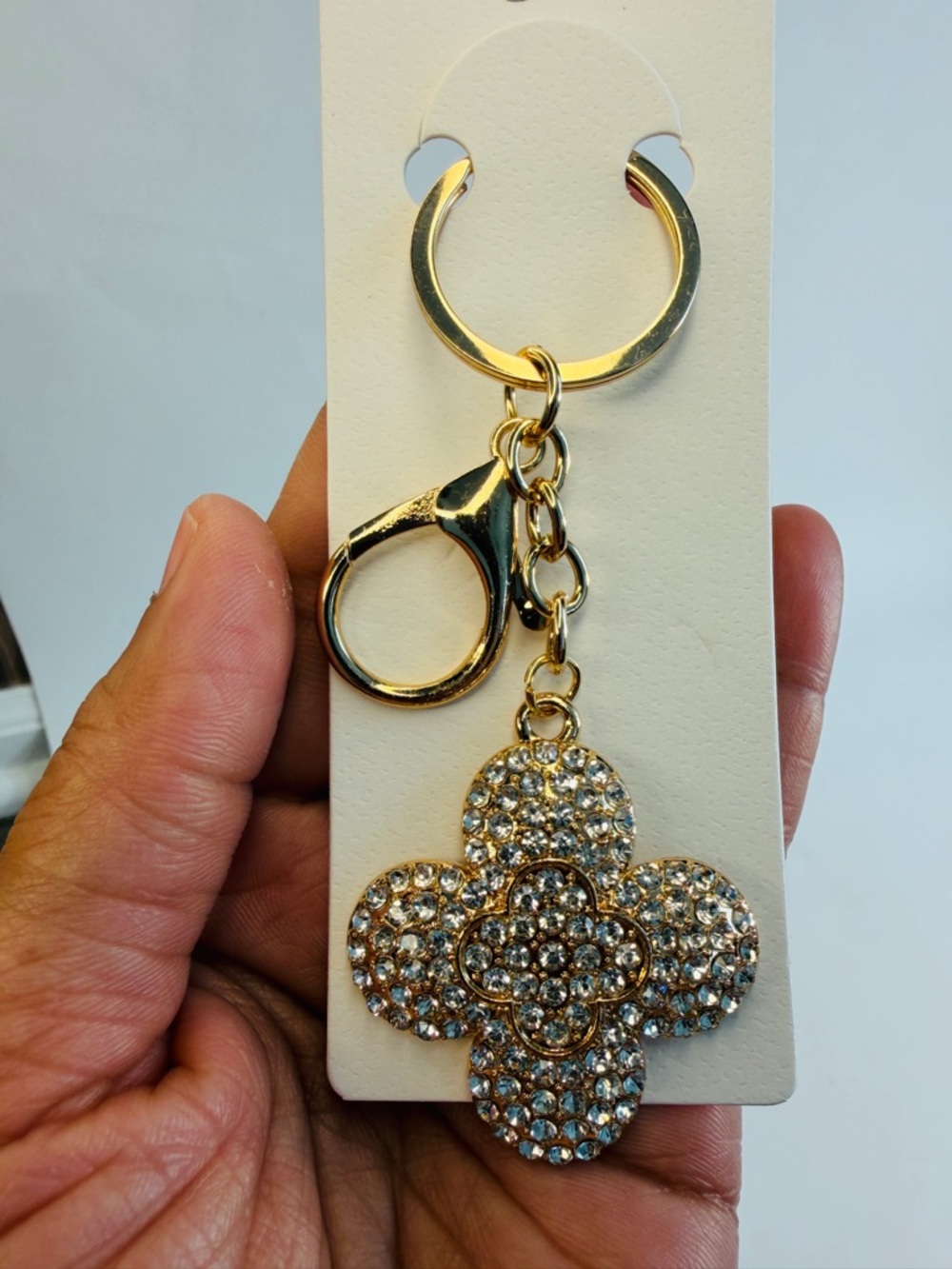 Gold Crystal Clover Keychain - Fashion Accessory